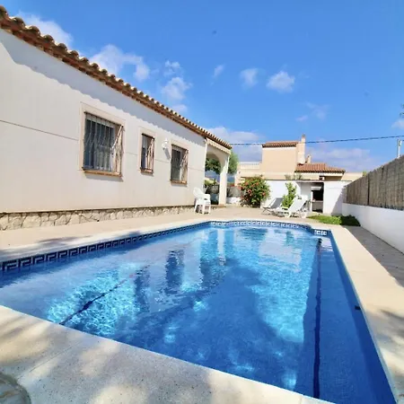 Villa Alzines con piscina privada, AC y wifi-2